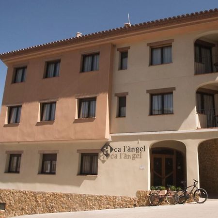 Ca L'Angel Hotel Pinell de Bray Bagian luar foto